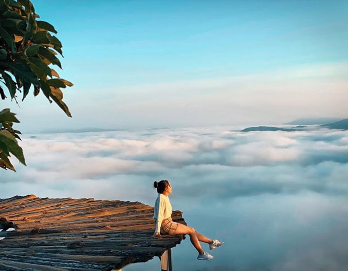 If Vietnam were five postcards — the essential quintet for a first journey