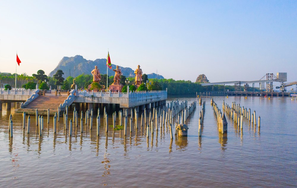 Bach Dang Giang: A Monument to Vietnam's Great River Victories