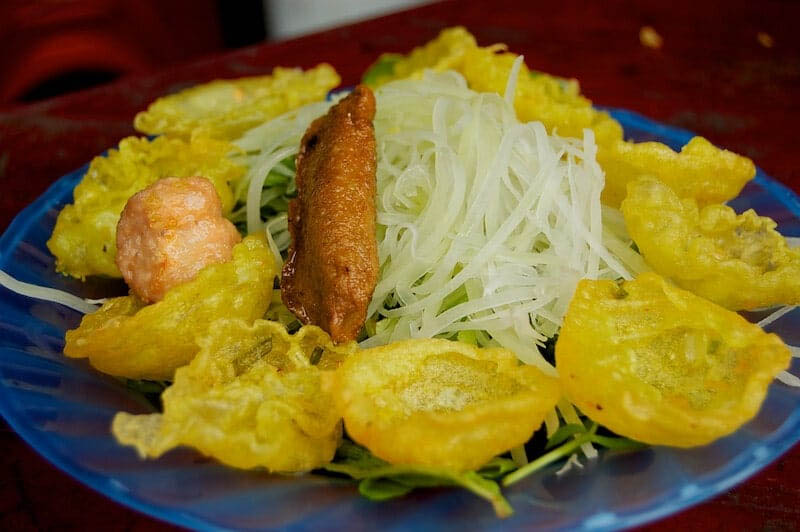 Banh Can: Little Cakes from Little Clay Ovens