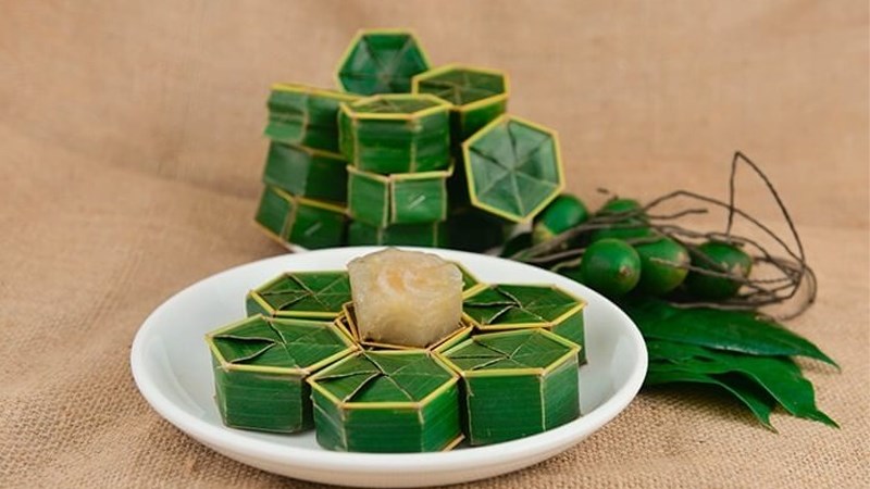 Dinh Bang Phu The Cake: The Sweet Symbol of Marital Devotion