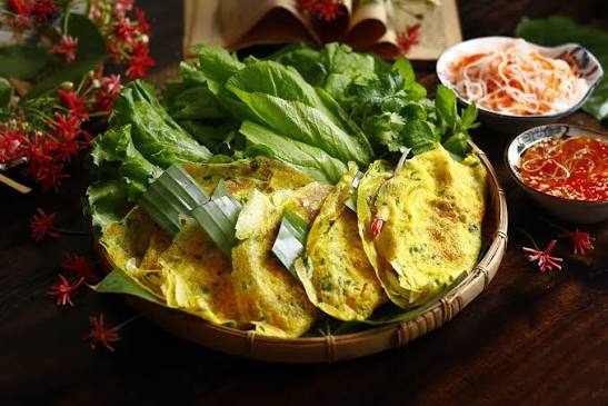 Banh Xeo Oc Gao Phu Da: The Crepe With a Calendar