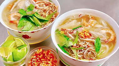 Bun Nuoc Leo Tra Vinh: The Khmer Bowl of the Delta