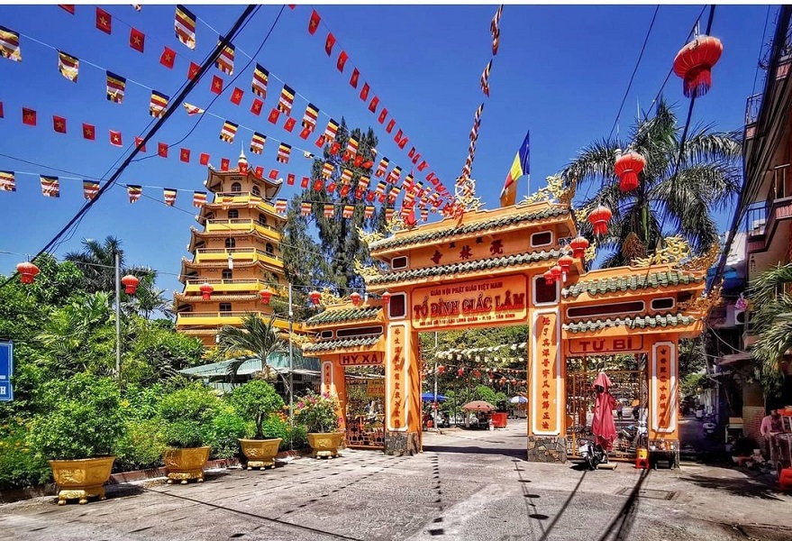 Giac Lam Pagoda: Three Centuries of Quiet in Saigon