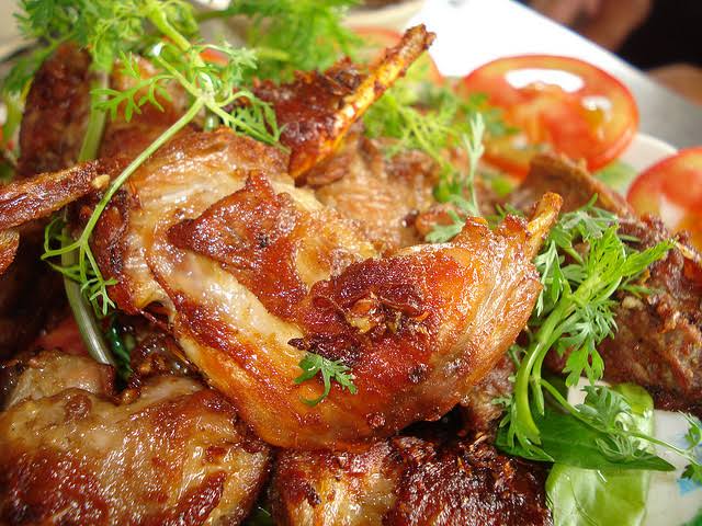 Chuot Dong Cao Lanh: The Paddy's Golden Roast