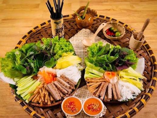 Discover the distinctive flavor of Hue pork lemongrass skewer