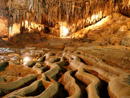 Pusamcap Cave: A Majestic Underground World Near Lai Chau City