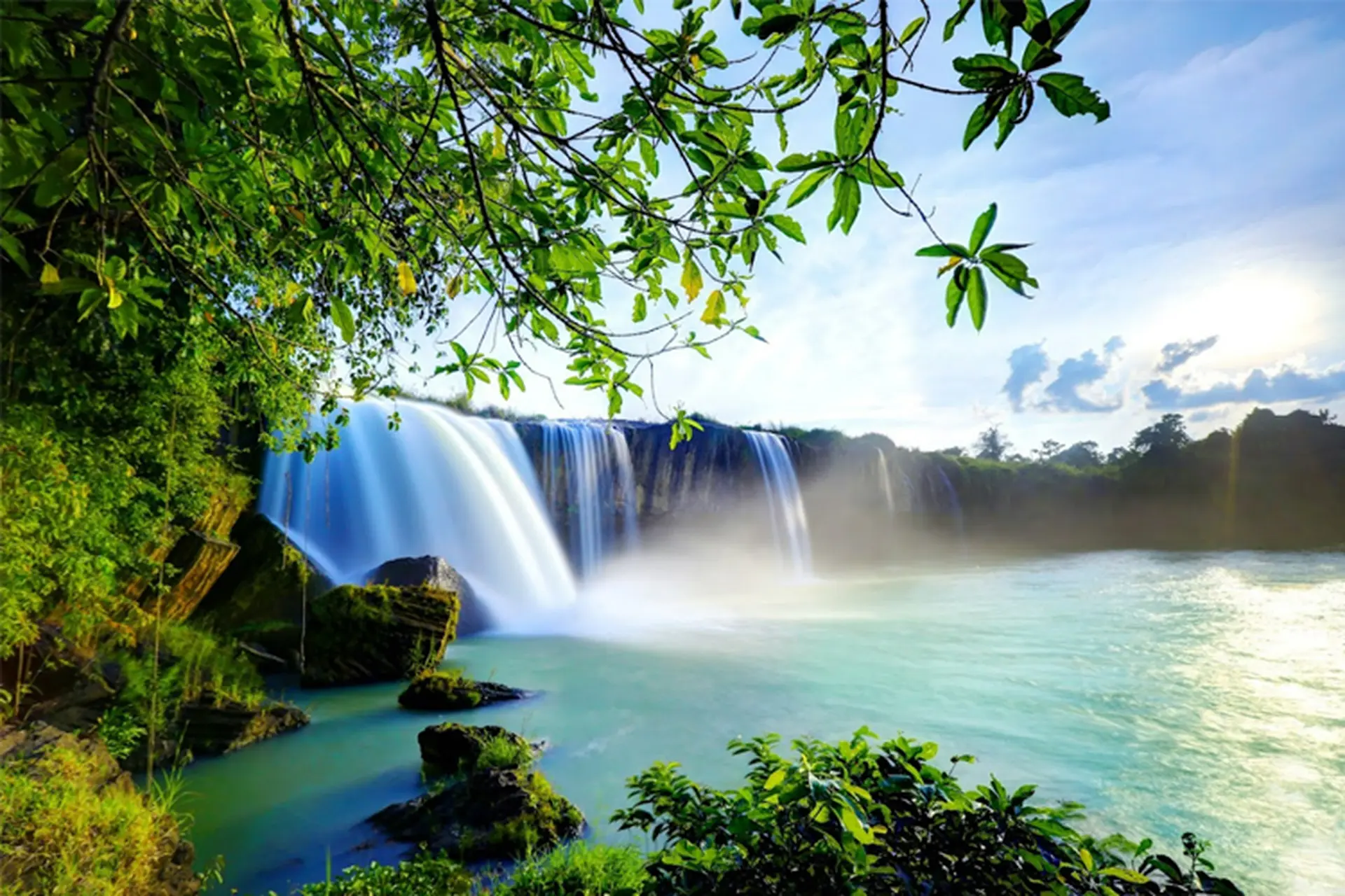 Dray Nur and Dray Sap Waterfalls