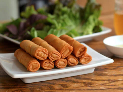 Lang Son Egg Rice Rolls: An Irresistible Hot Breakfast