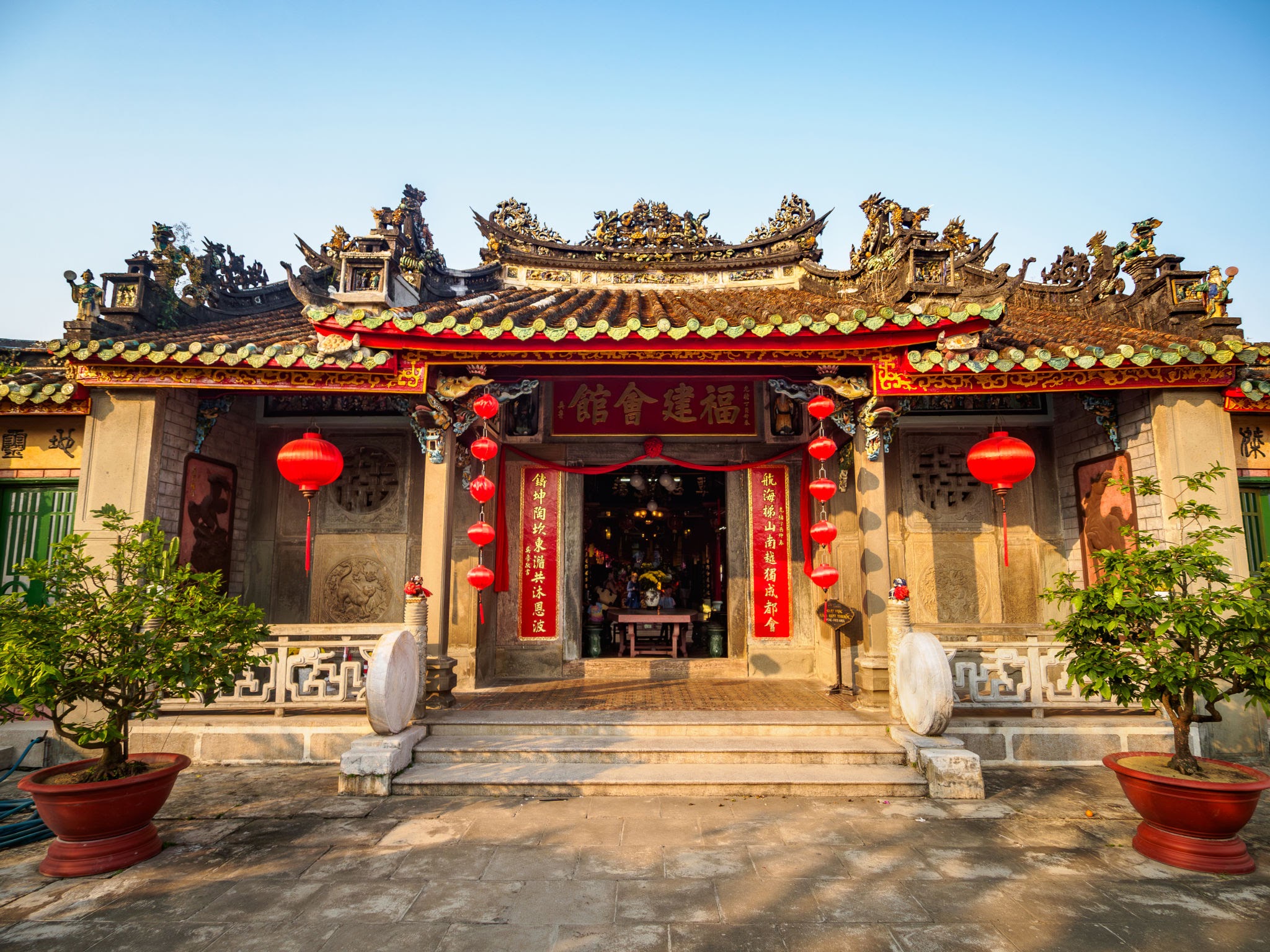 Trieu Chau Assembly Hall: Hoi An's Finest Wood Carving
