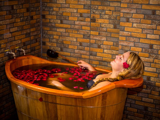 The Red Dao herbal bath — Sa Pa's oldest wellness ritual