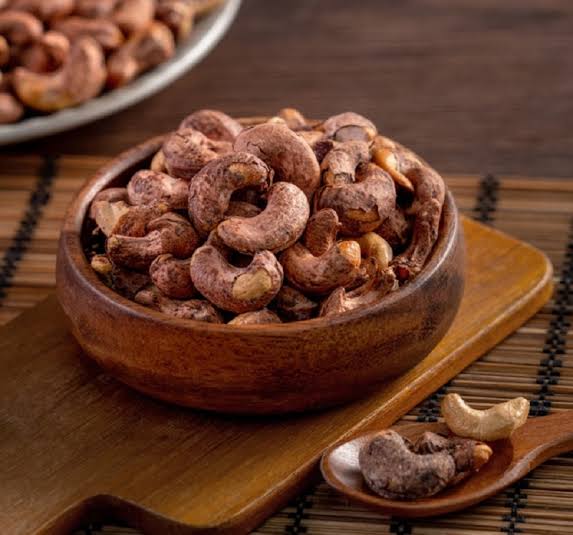 Binh Phuoc Cashews: The Basalt-Grown Kernel