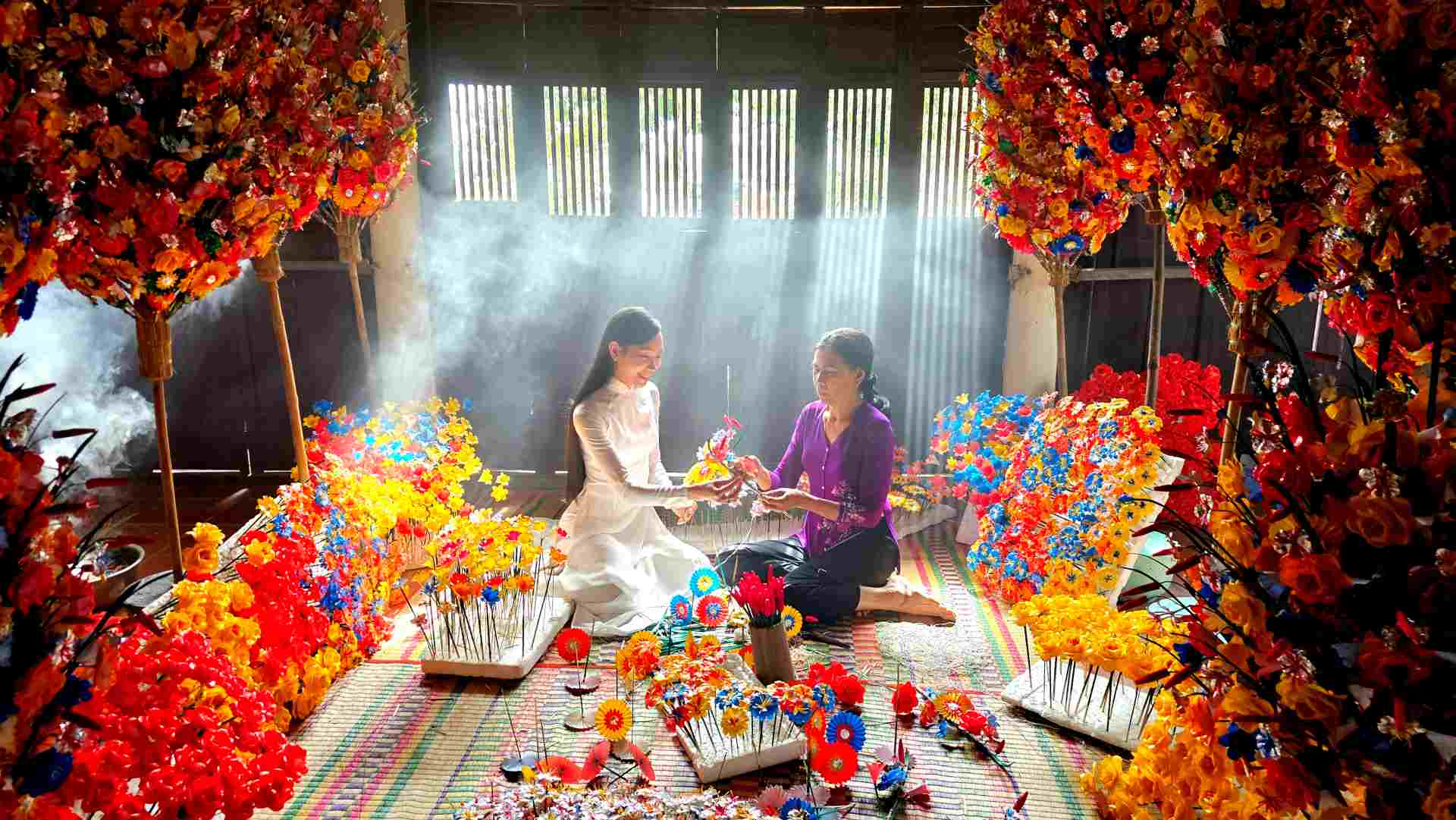 Thanh Tien Paper Flowers: Blossoms That Never Wilt