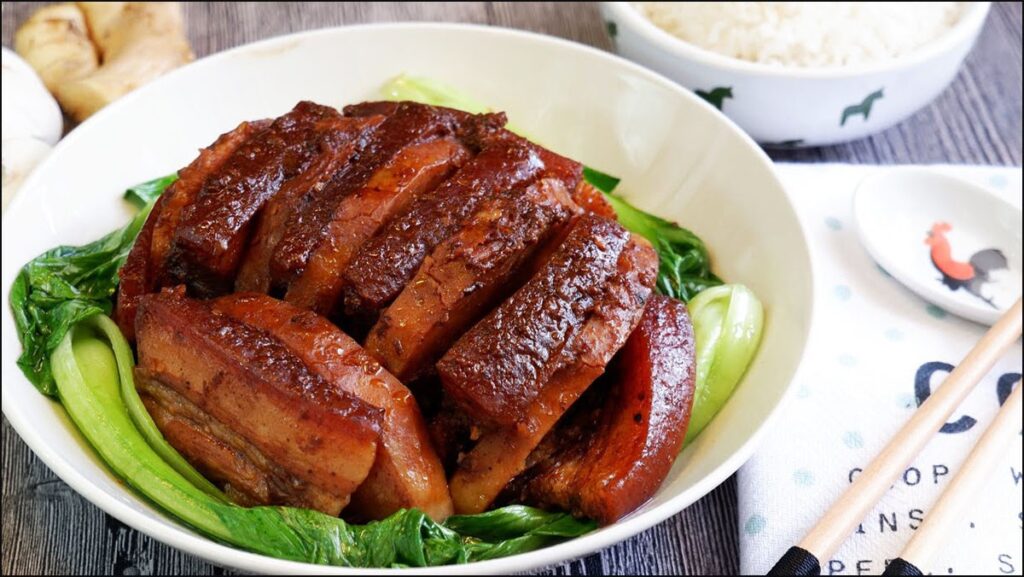 Tien Yen Khau Nhuc — Quang Ninh's slow-steamed pork belly masterpiece