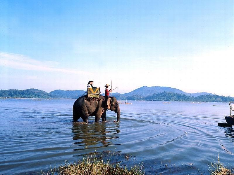 Lak Lake and the Mnong Villages