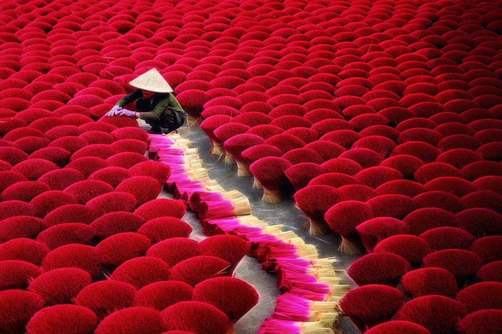 Thuy Xuan Incense Village — where Hue blooms in a thousand colours