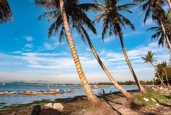 My Khe Beach: Da Nang's Long Ribbon of Soft Sand