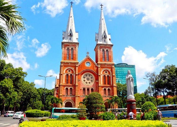 Notre-Dame Cathedral: Saigon's Red-Brick Heart