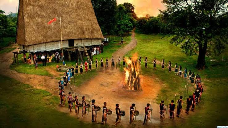 Soc Bom Bo: The Village That Entered History by Sound