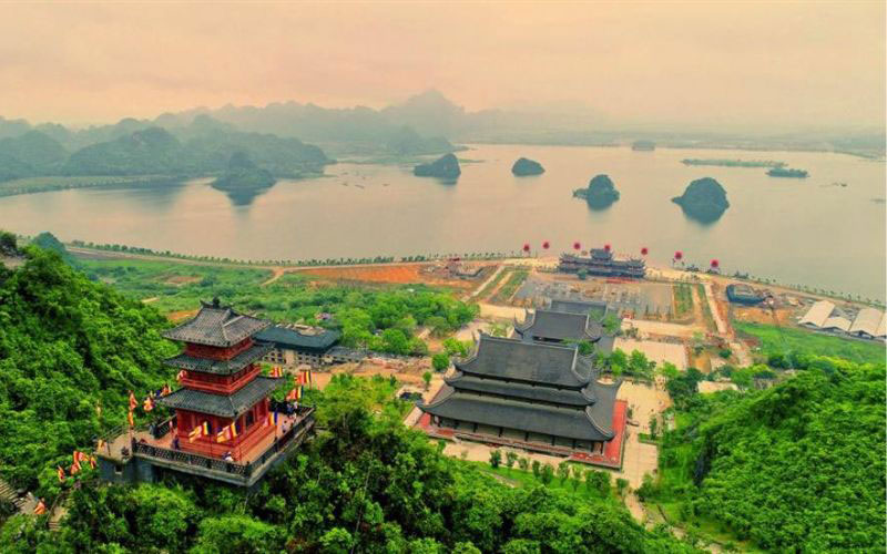 Tam Chuc: The Lake Temple Built on a Grand Scale
