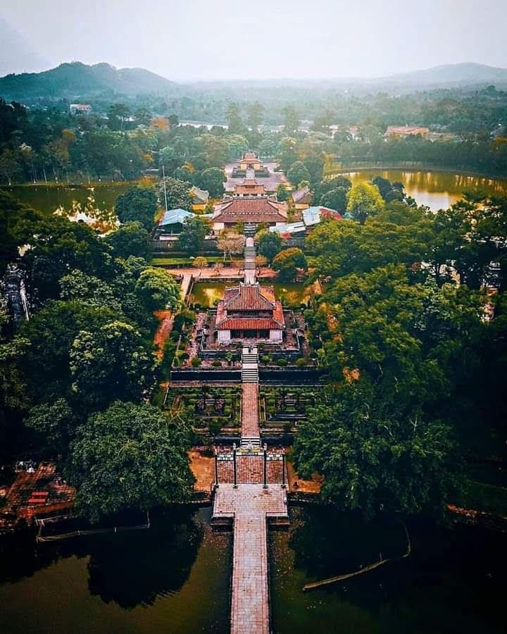 A honeymoon written in five chapters — Vietnam for two, from mist to sea