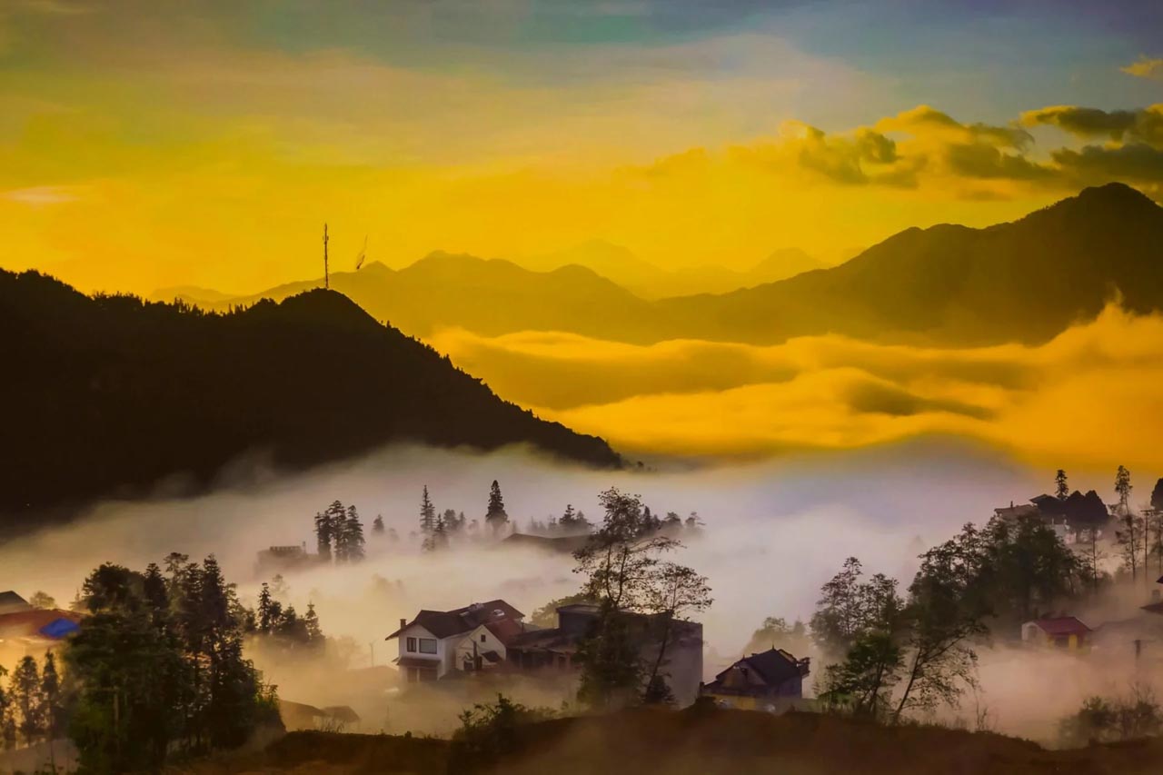 Sa Pa as a painting — reading the town's beauty in two layers