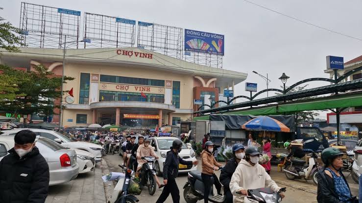 Vinh Market: Where to Buy Nghe An Specialties